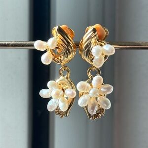 Vintage Clip On Earrings